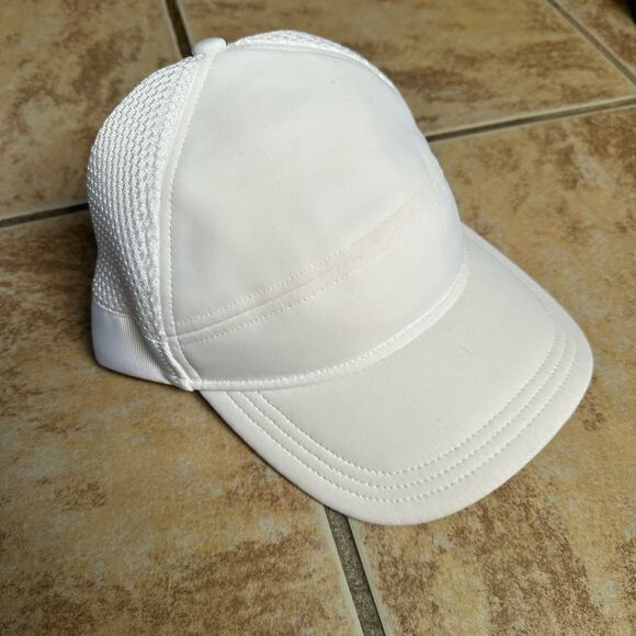 Lululemon White Baseball Hat Cap Adjustable SnapBack Running Fitness Workout - Picture 3 of 10